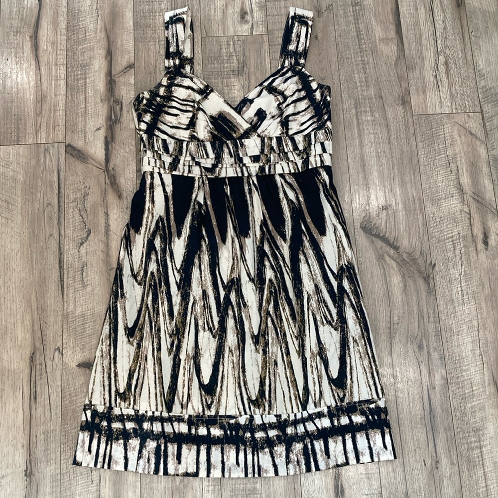 Ann Taylor Chic Black and White Patterned Sz 4 Dress Sundress (P12)